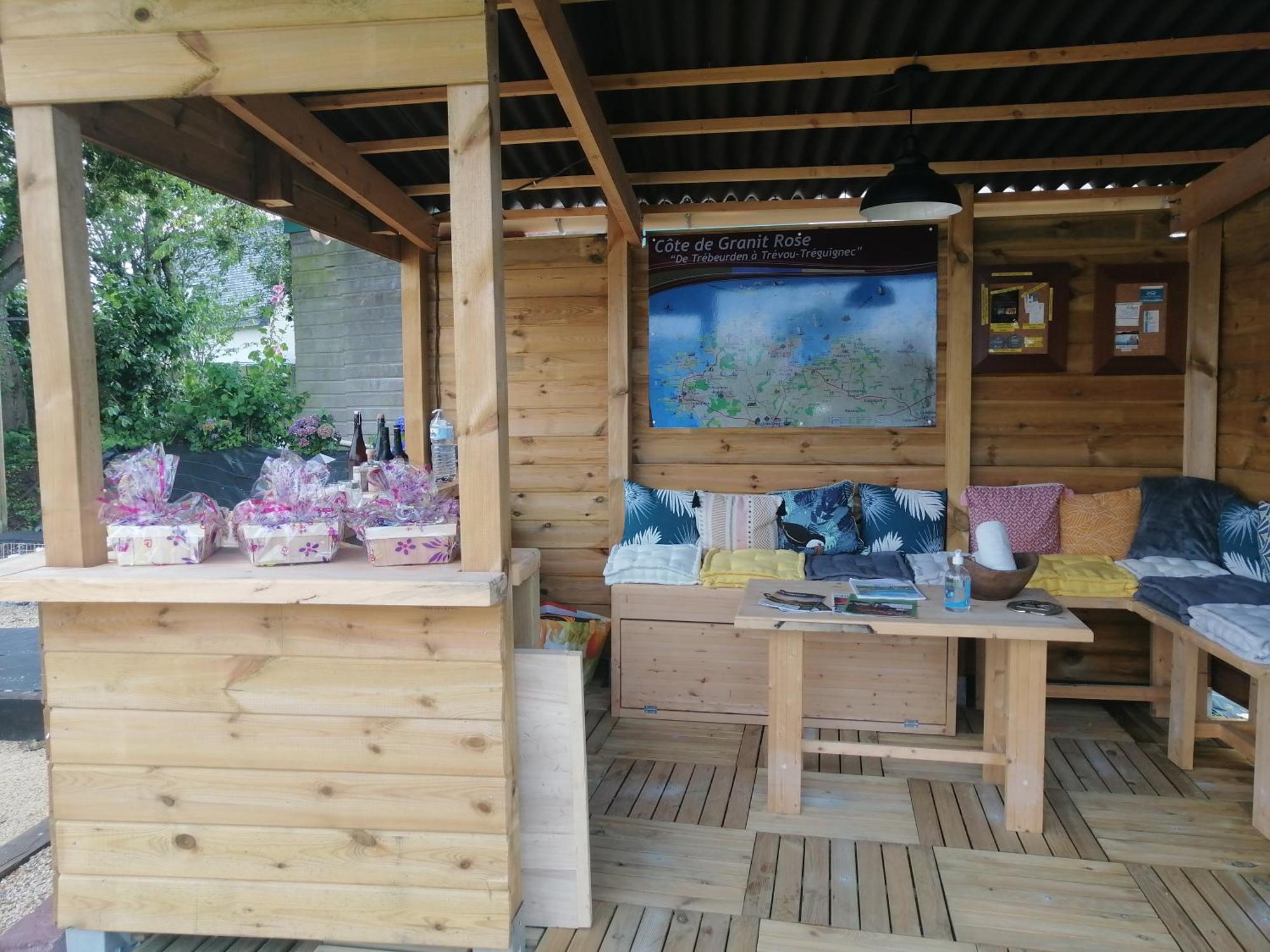 Gite Merlin Spa Privatif Et Sauna Trelevern Luaran gambar